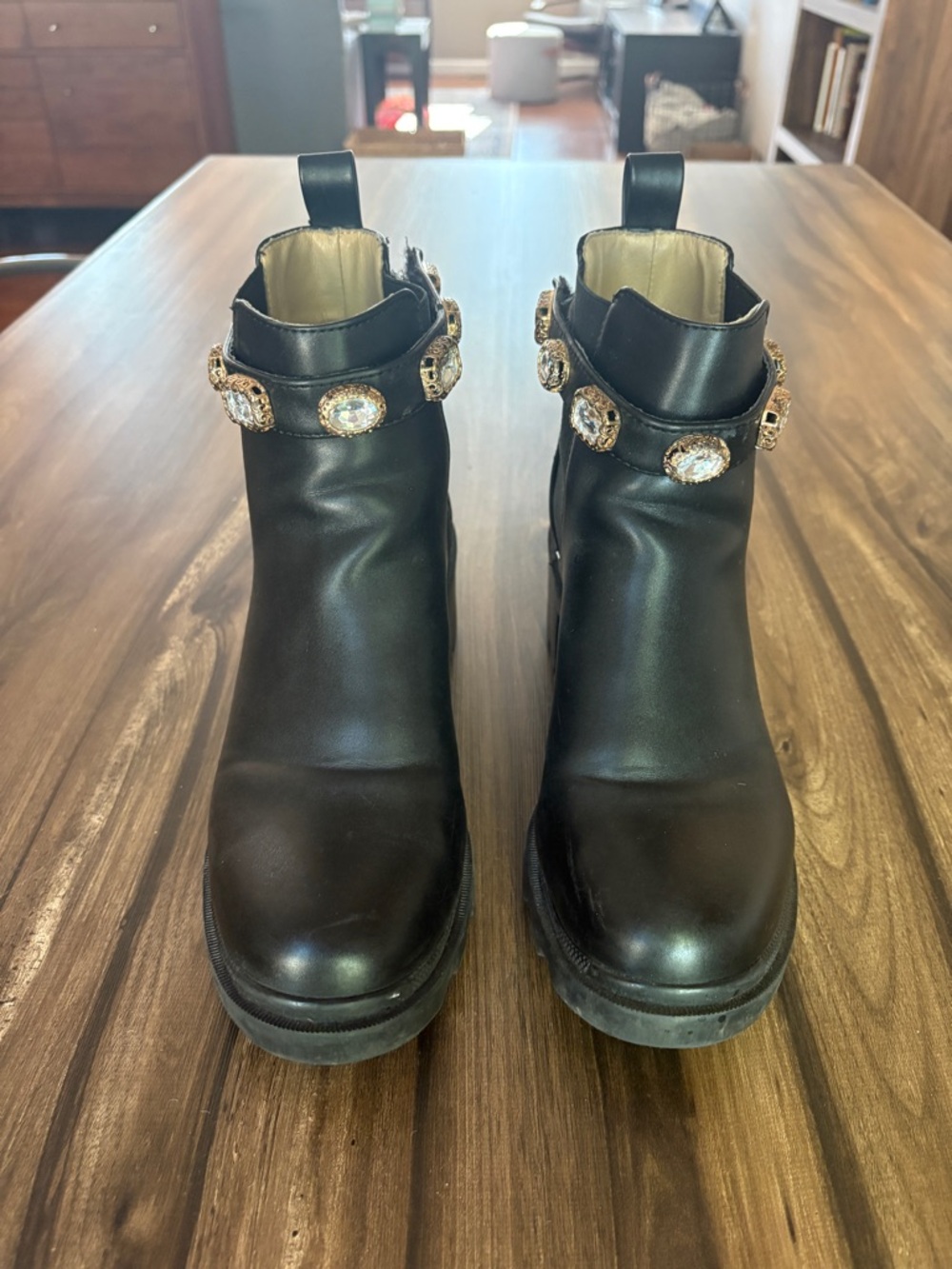Steve Madden Amulet Chelsea Boots - Picture 4 of 8